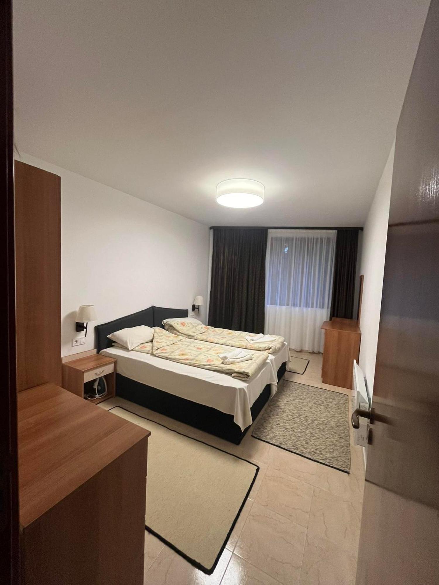 Monastery 2 Aparthotel 팜포로보 외부 사진